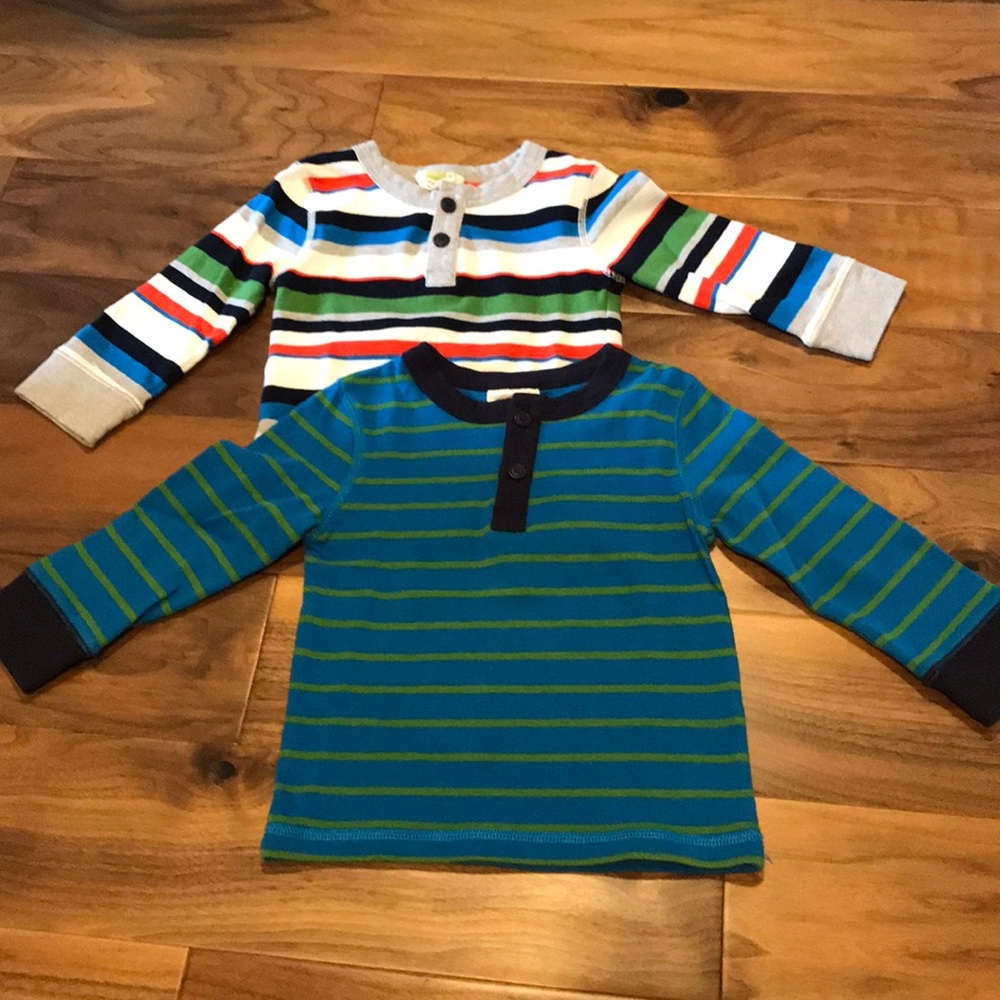 2 Boys long sleeve tops